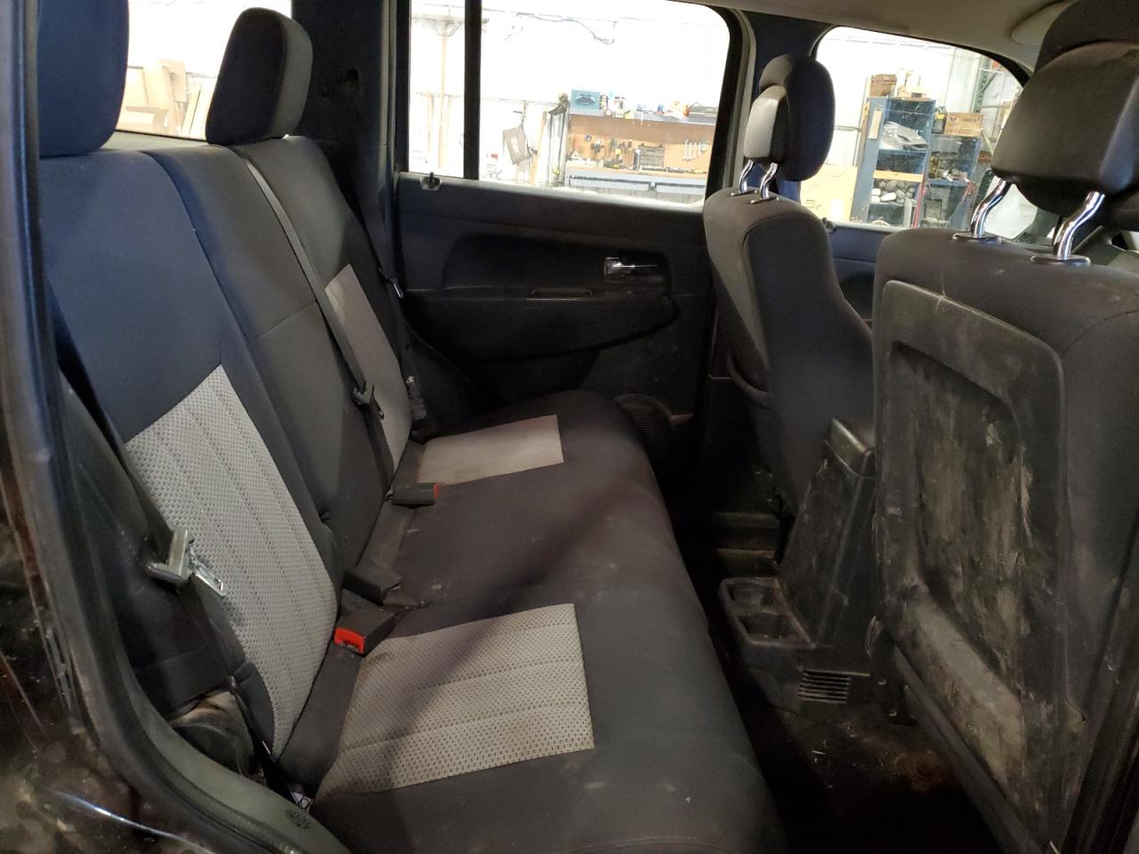 2010 Jeep Liberty (North America) VIN 1J4PN2GK2AW180643 Copart auction photo, minor dent/scratches damage thumbnail 11