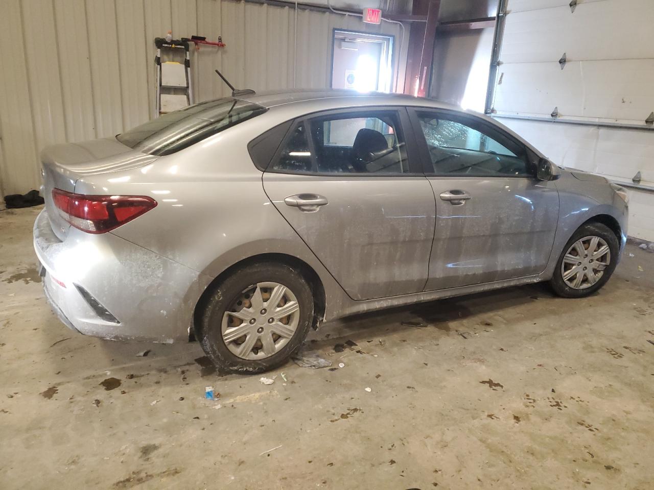 2021 KIA Rio VIN 3KPA24AD5ME366587 Copart auction photo, side damage thumbnail 3