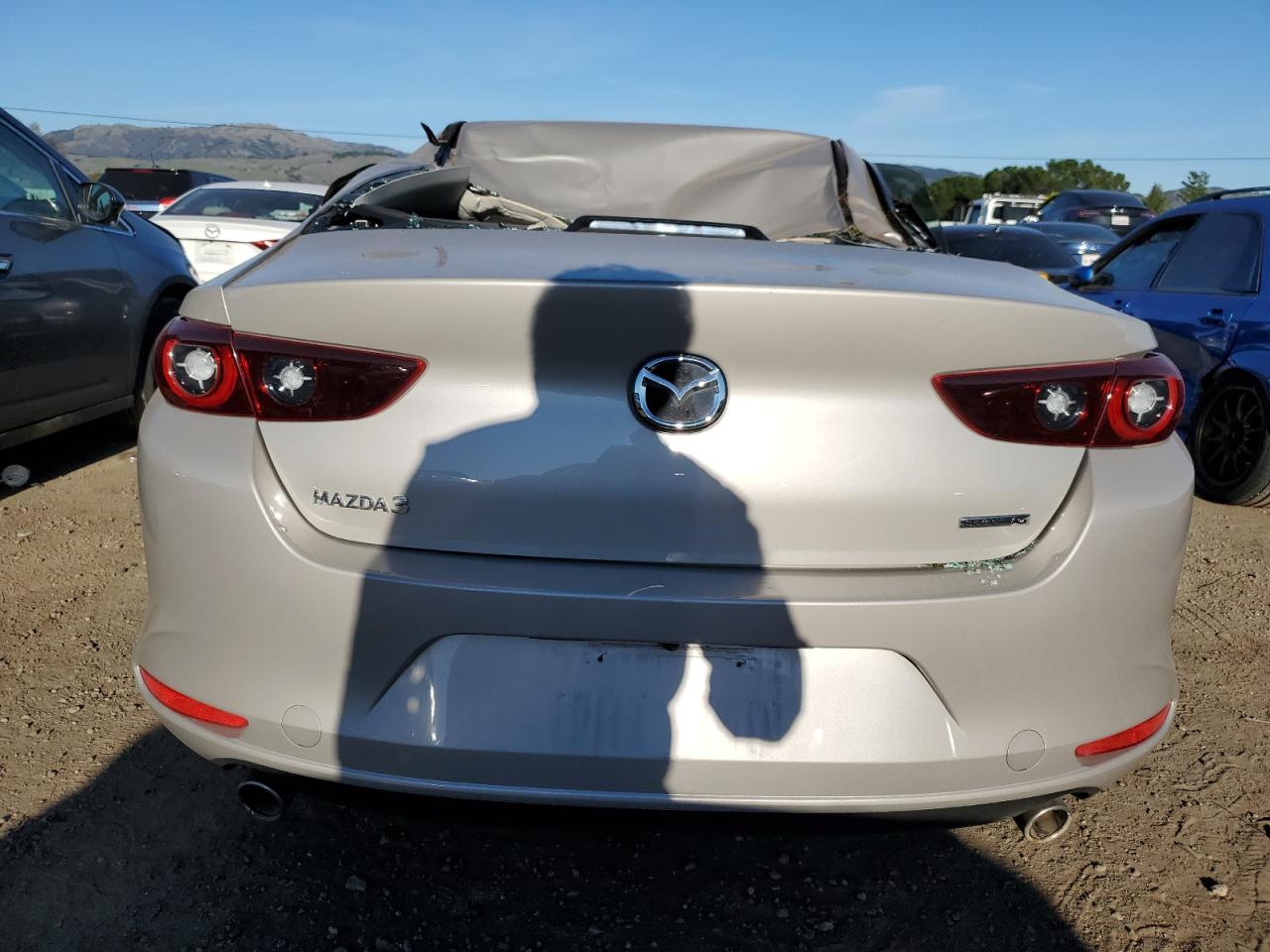 2023 Mazda 3 VIN 3MZBPABM2PM374916 Copart auction photo, top/roof / rear end damage thumbnail 6
