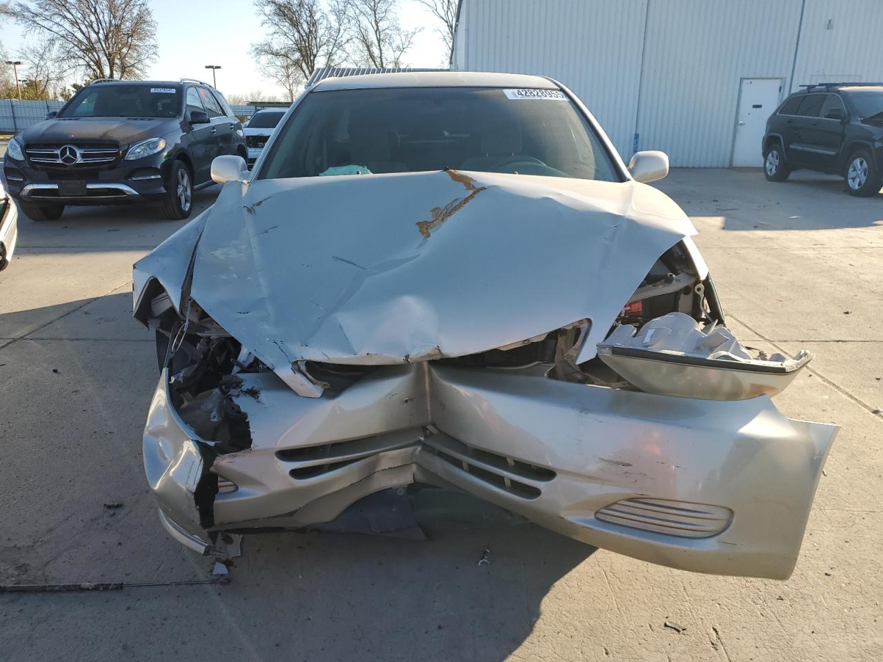 2004 Toyota Camry VIN 4T1BE32K54U876910 Copart auction photo, front end / side damage thumbnail 5