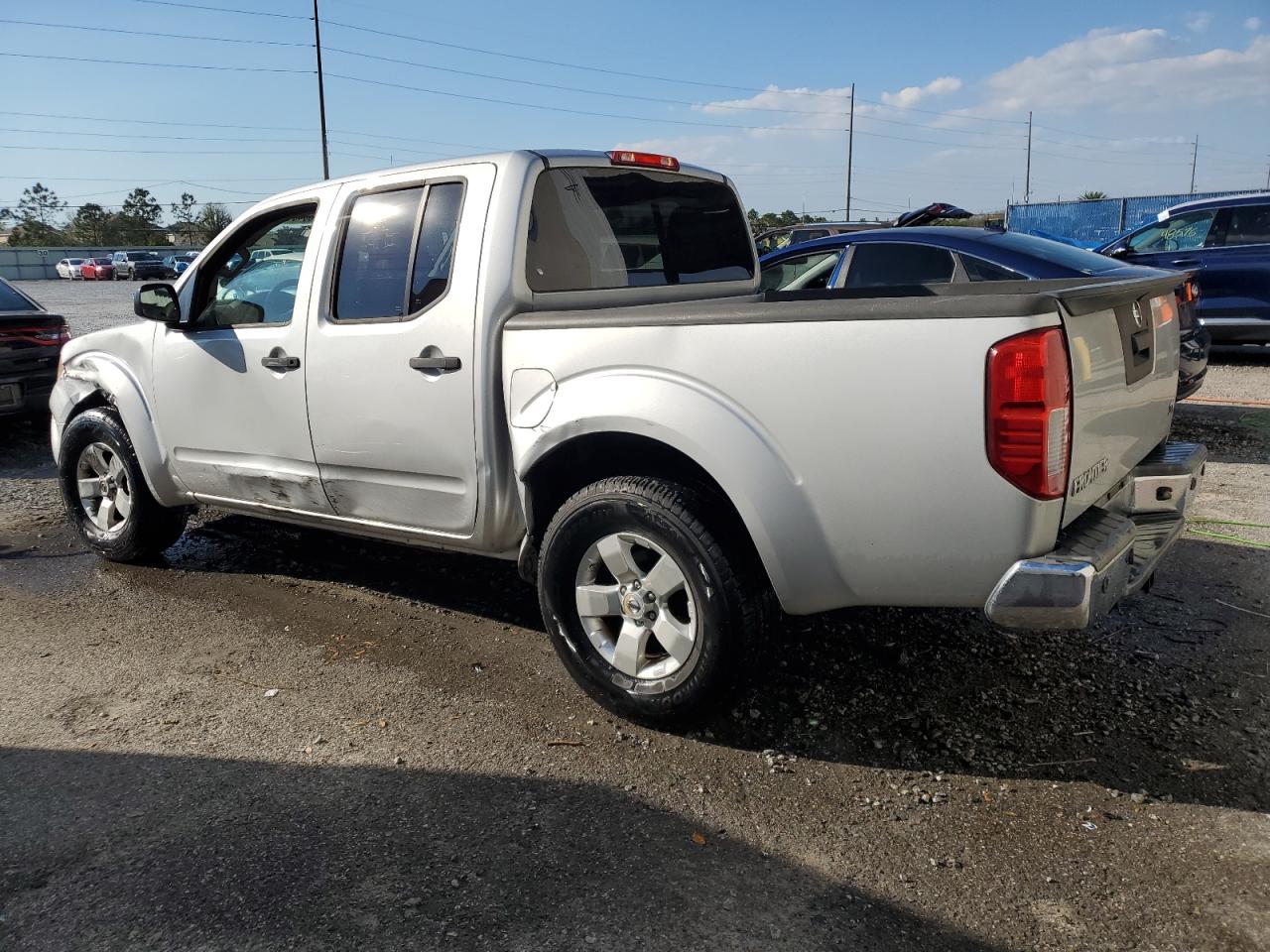 2013 Nissan Navara (Frontier) VIN 1N6AD0ER7DN729764 Copart auction photo, front end / side damage thumbnail 2