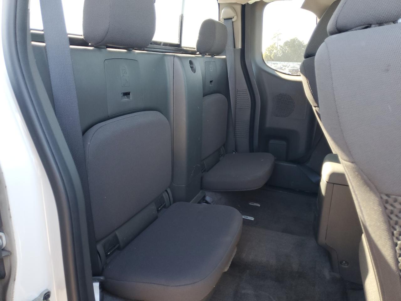 2018 Nissan Navara (Frontier) VIN 1N6BD0CT9JN763462 Copart auction photo, front end / side damage thumbnail 10