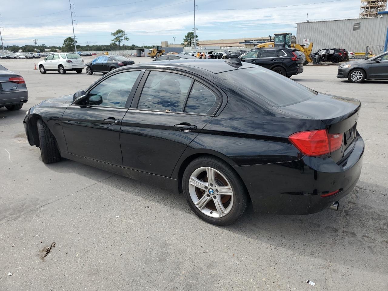2014 BMW 3er VIN WBA3B1G57ENS81221 Copart auction photo, mechanical damage thumbnail 2