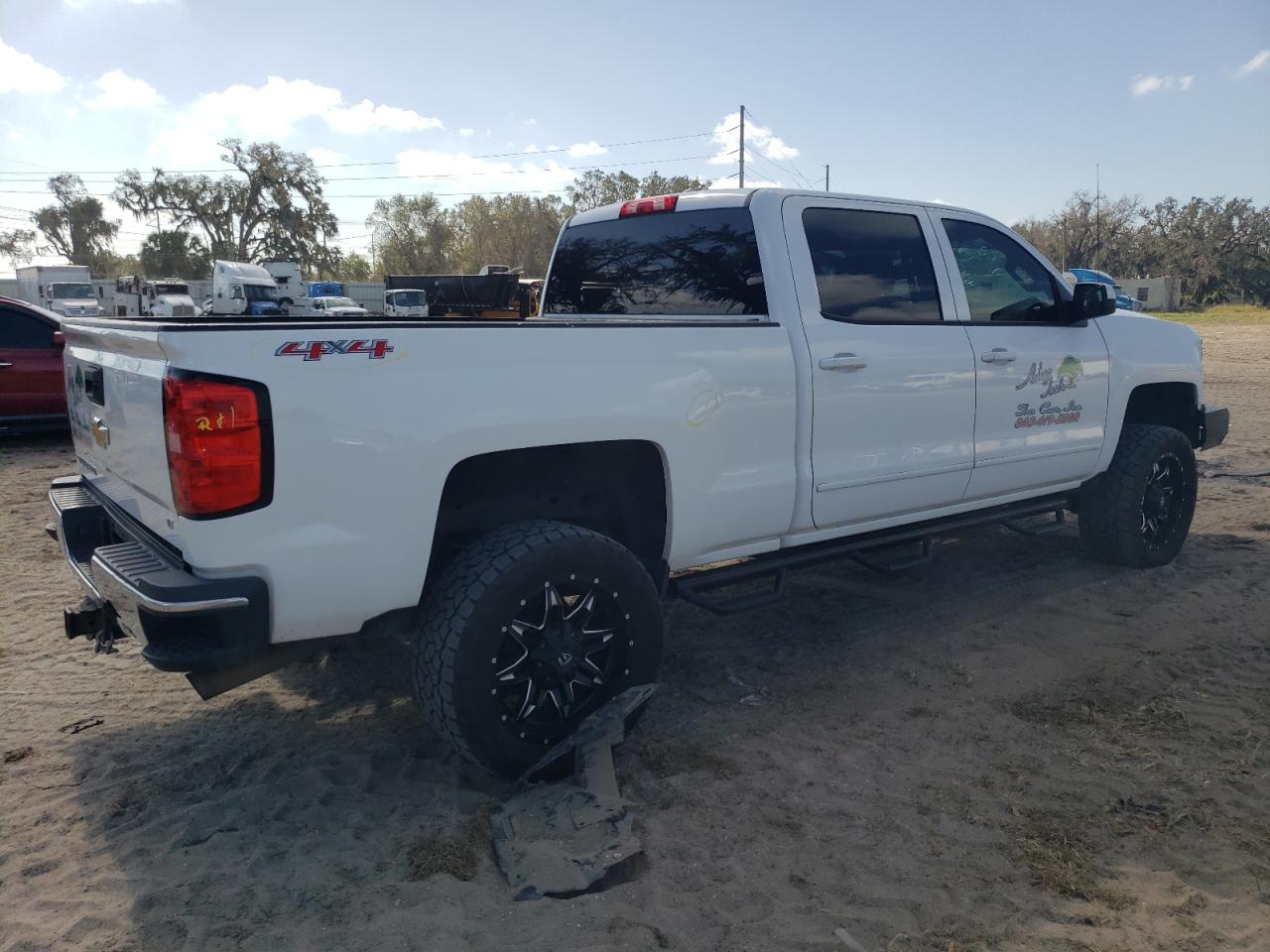 2015 Chevrolet Silverado VIN 1GC1KVEG4FF563043 Copart auction photo, top/roof damage thumbnail 3