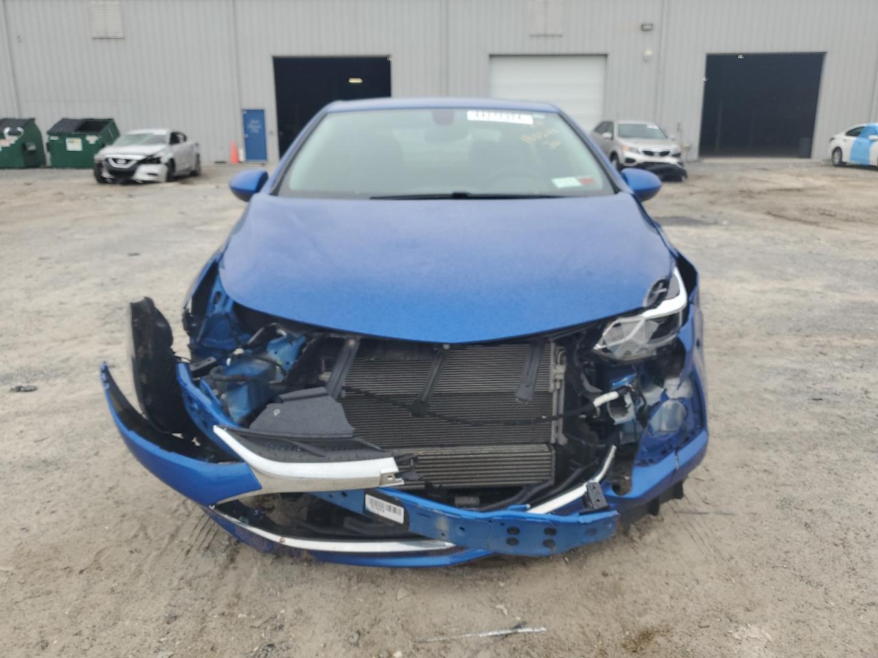 2019 Chevrolet Cruze VIN 1G1BE5SMXK7138588 Copart auction photo, front end damage thumbnail 5