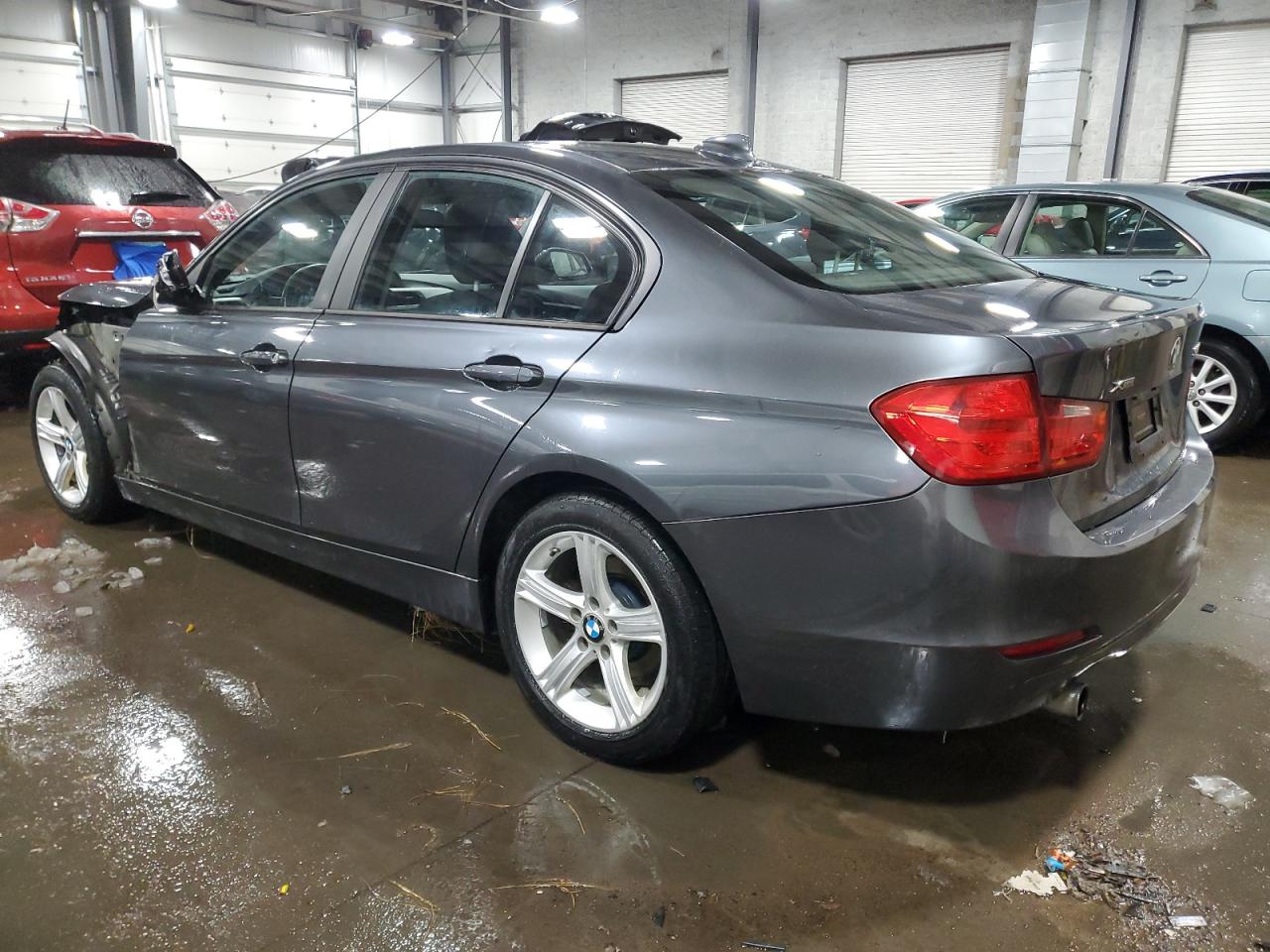 2015 BMW 3er VIN WBA3C3C59FK203363 Copart auction photo, front end damage thumbnail 2