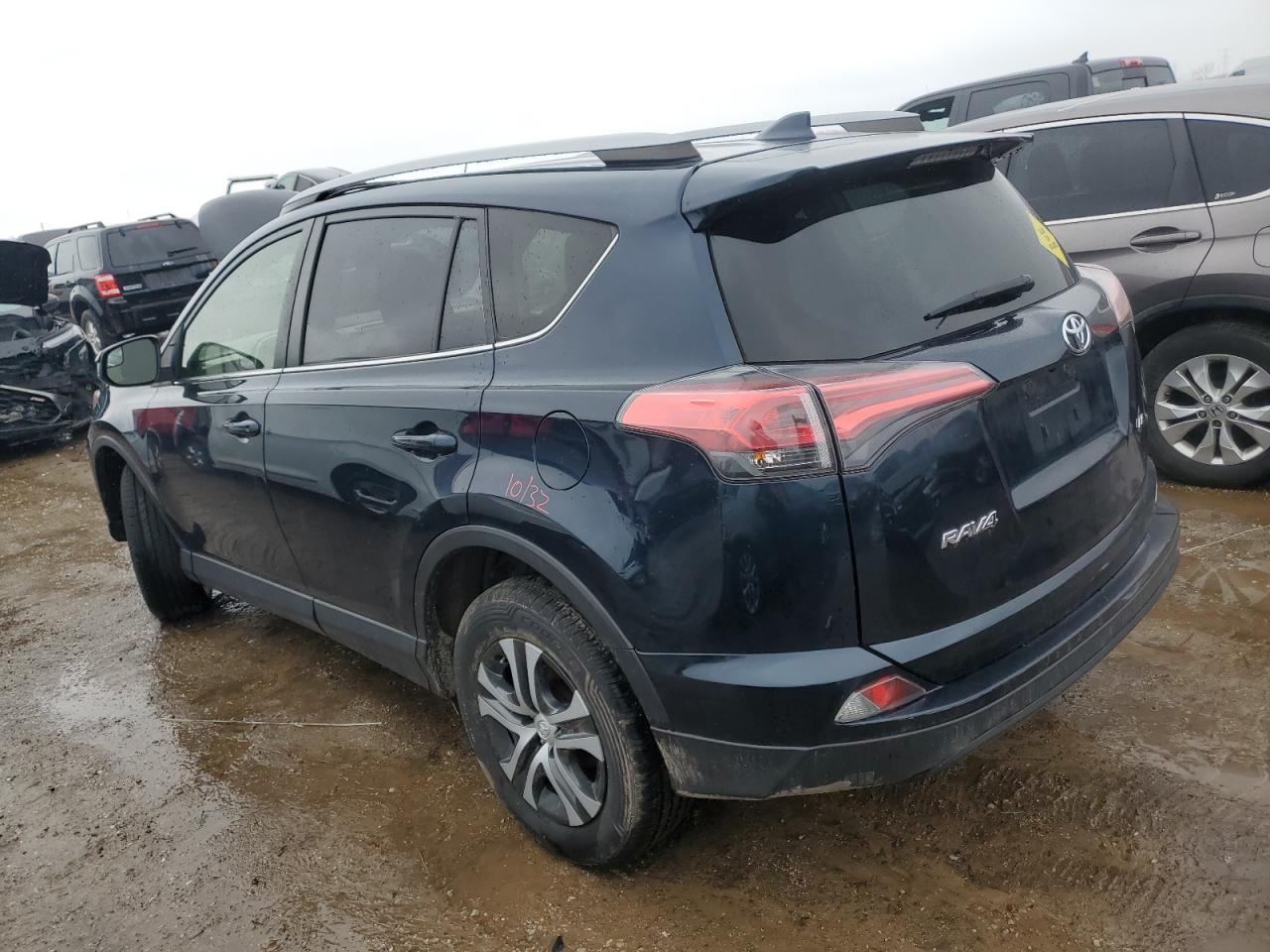 2018 Toyota RAV 4 VIN JTMZFREV1JJ180289 Copart auction photo, front end / side damage thumbnail 2