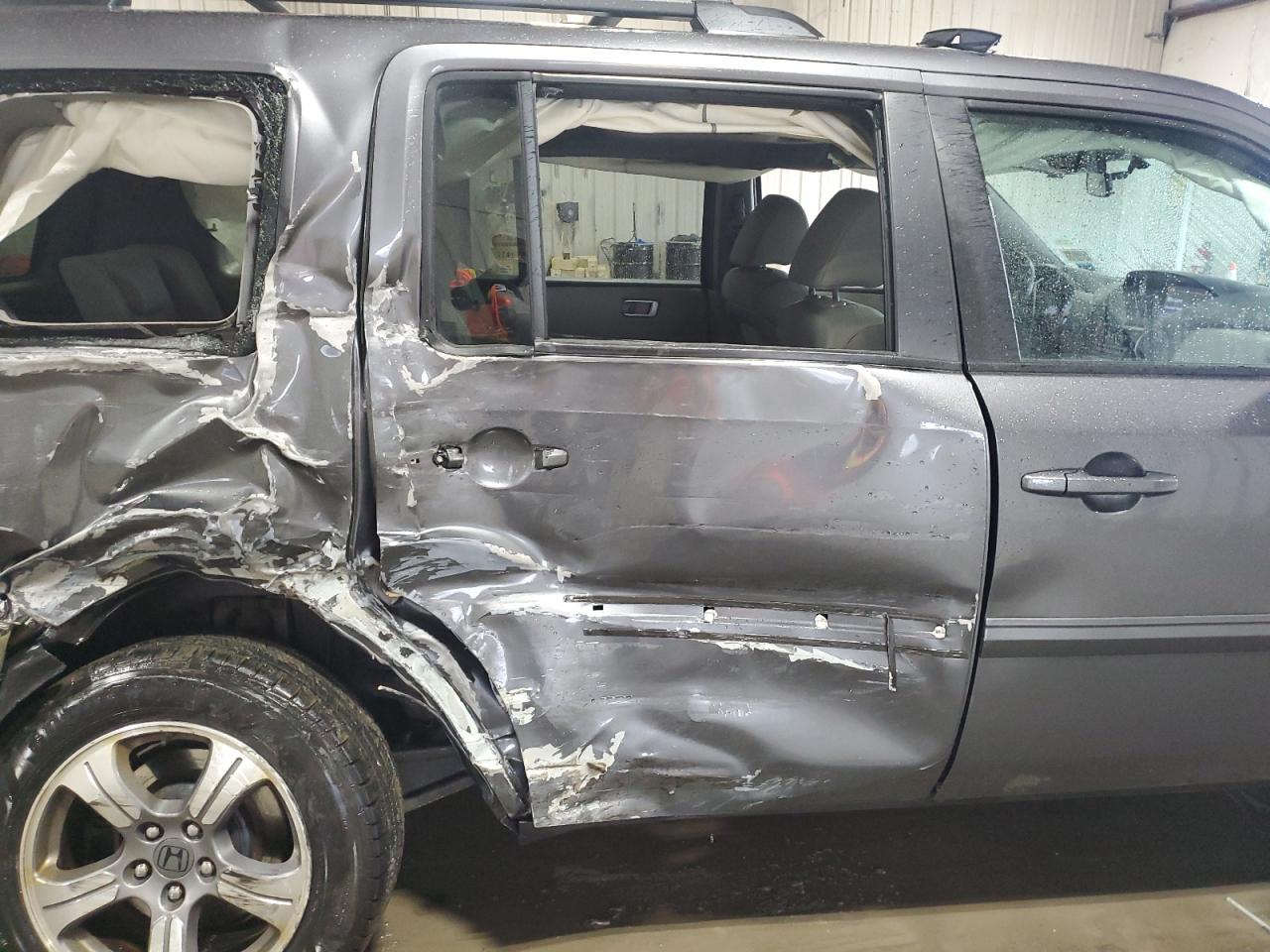 2015 Honda Pilot VIN 5FNYF4H3XFB007006 Copart auction photo, side / rear end damage thumbnail 11