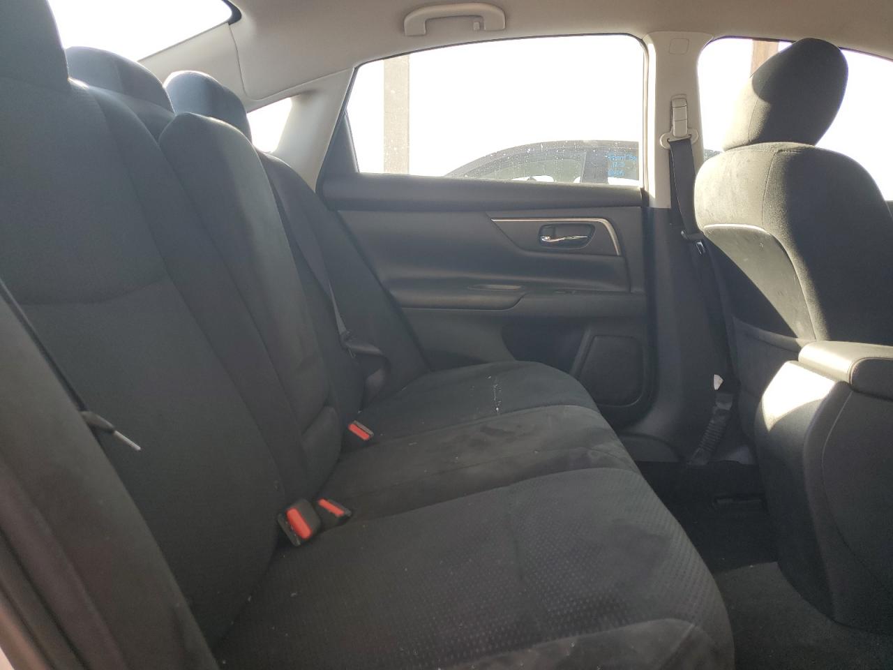2015 Nissan Altima VIN 1N4AL3AP5FN878291 Copart auction photo, rear end / minor dent/scratches damage thumbnail 10