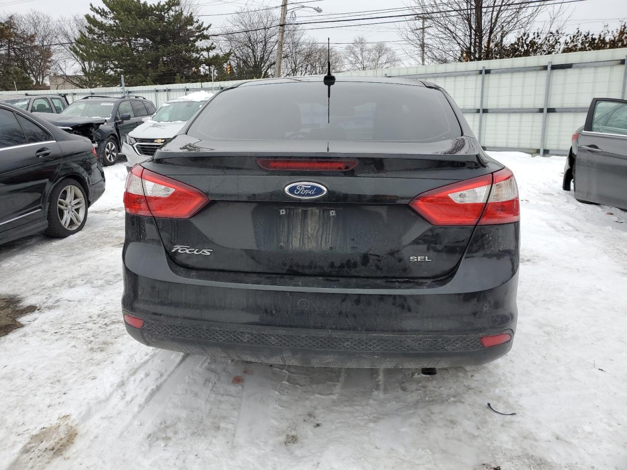 2012 Ford Focus VIN 1FAHP3H29CL336311 Copart auction photo, minor dent/scratches damage thumbnail 6
