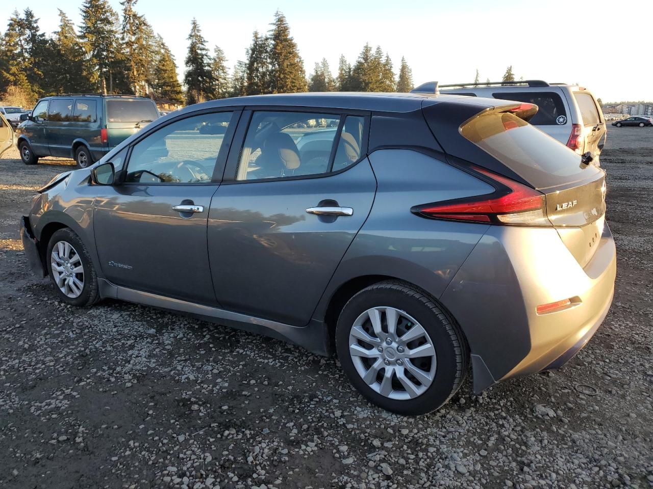 2018 Nissan Leaf VIN 1N4AZ1CP9JC301798 Copart auction photo, front end damage thumbnail 2