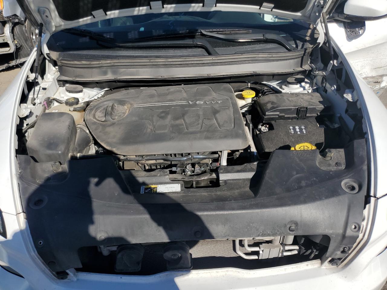 2017 Jeep Grand Cherokee VIN 1C4PJLCS3HW663372 Copart auction photo, front end / side damage thumbnail 12