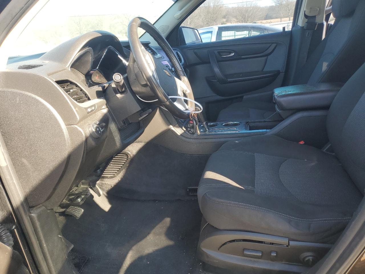 2016 Chevrolet Traverse VIN 1GNKVHKD1GJ327995 Copart auction photo, minor dent/scratches damage thumbnail 7