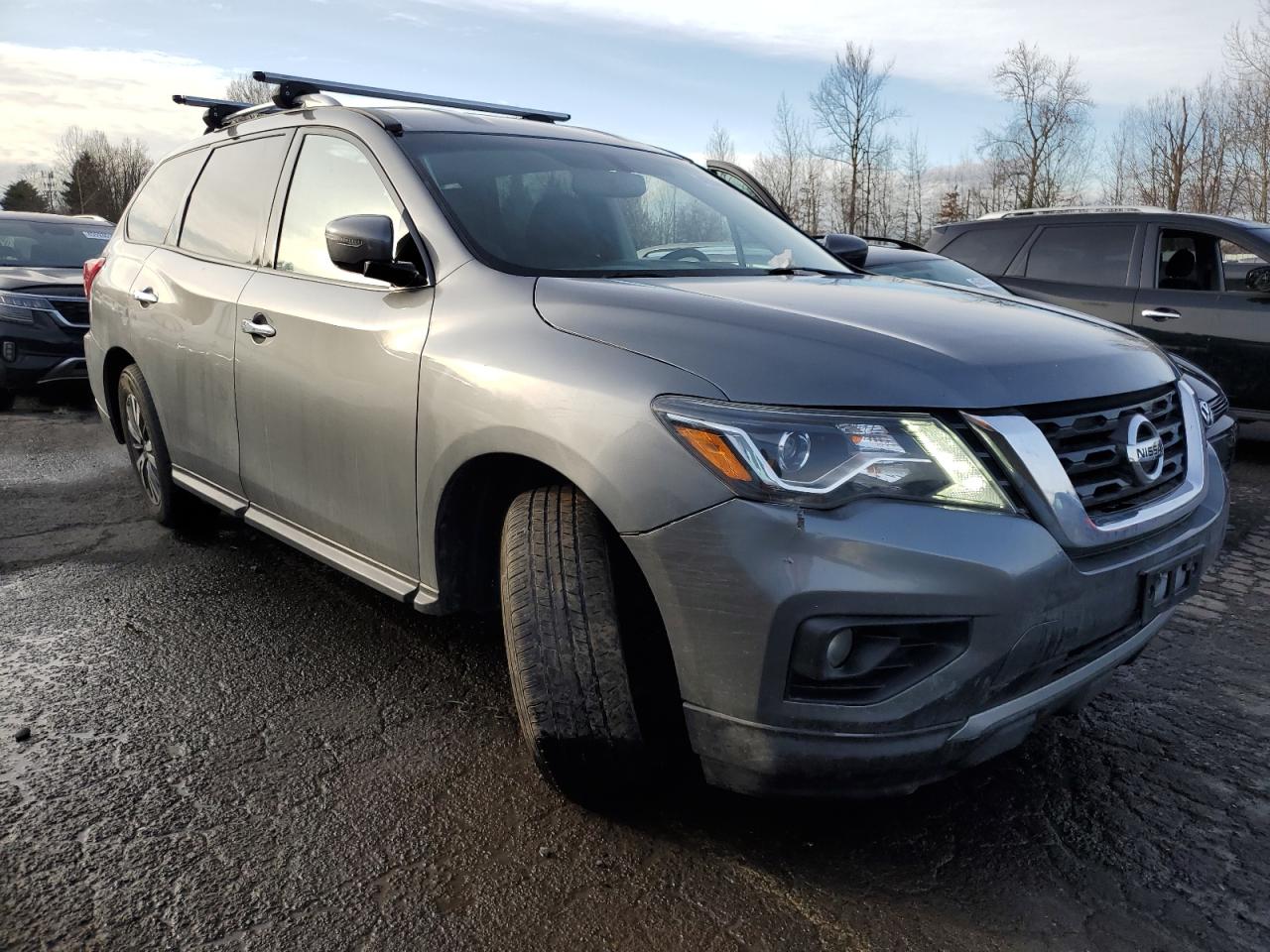 2017 Nissan Pathfinder VIN 5N1DR2MM5HC665532 Copart auction photo, undercarriage / front end damage thumbnail 4