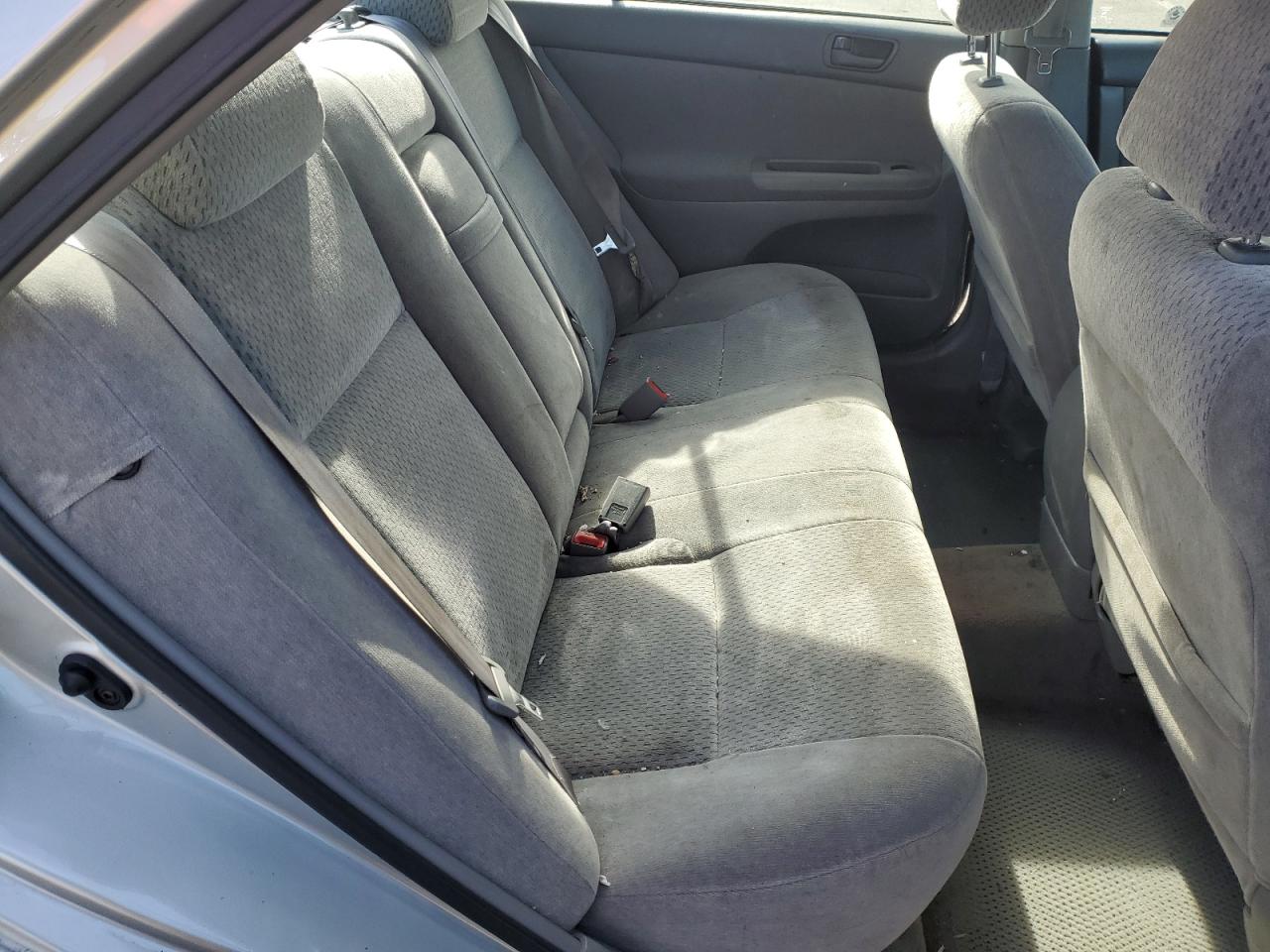 2003 Toyota Camry VIN 4T1BF32K03U557250 Copart auction photo, side / rear end damage thumbnail 11