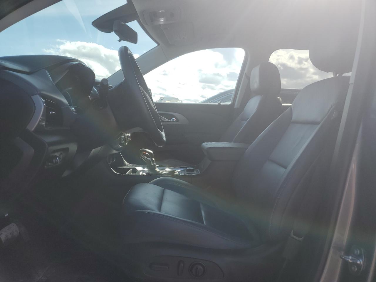 2021 Chevrolet Traverse VIN 1GNEVHKW1MJ213845 Copart auction photo, rear end damage thumbnail 7