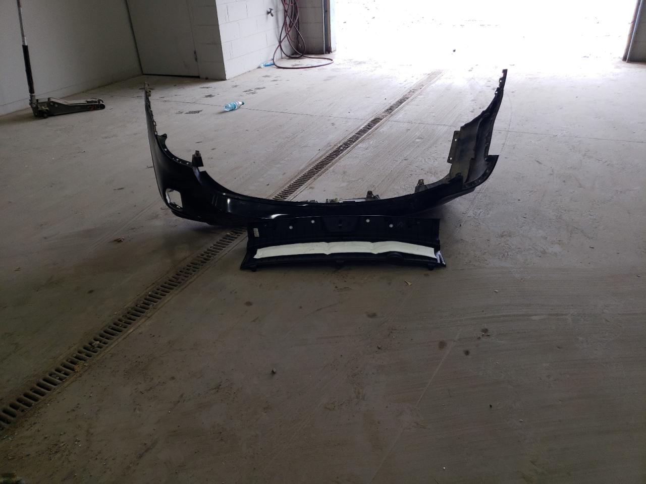 2014 KIA Sorento VIN 5XYKW4A74EG450763 Copart auction photo, rear end damage thumbnail 13