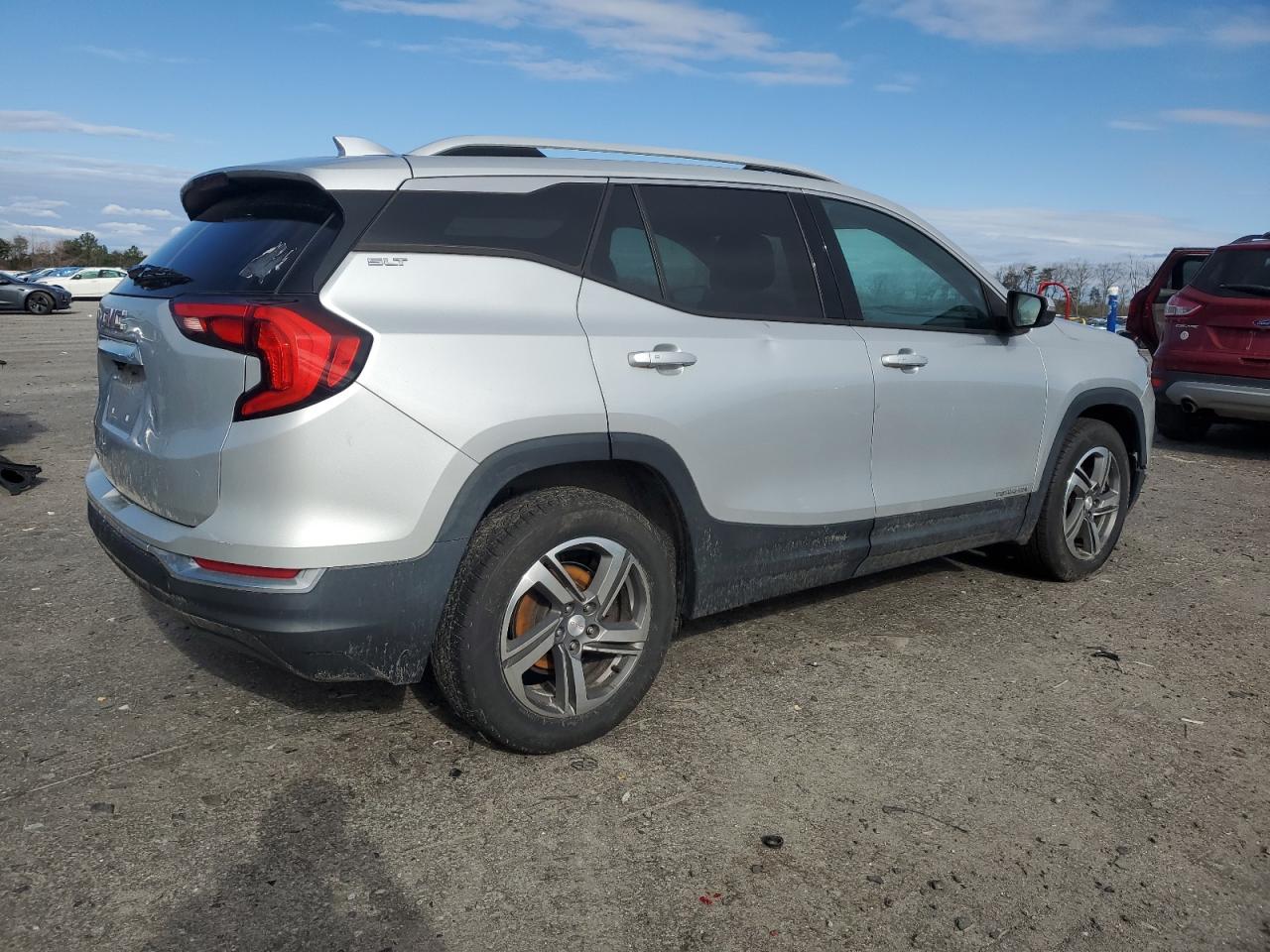 2019 GMC Terrain VIN 3GKALPEV8KL240061 Copart auction photo, front end / side damage thumbnail 3