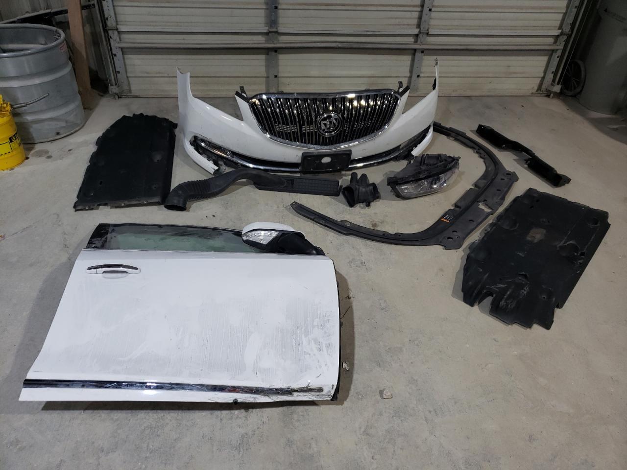 2015 Buick LaCrosse VIN 1G4GB5G39FF257598 Copart auction photo, side / front end damage thumbnail 12