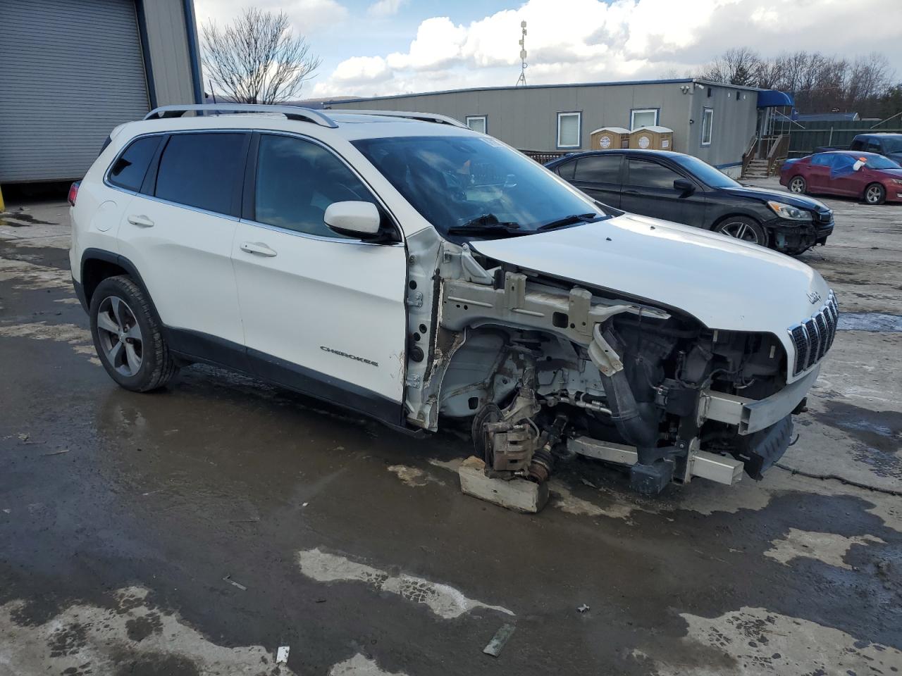 2019 Jeep Grand Cherokee VIN 1C4PJMDN6KD133740 Copart auction photo, front end damage thumbnail 4