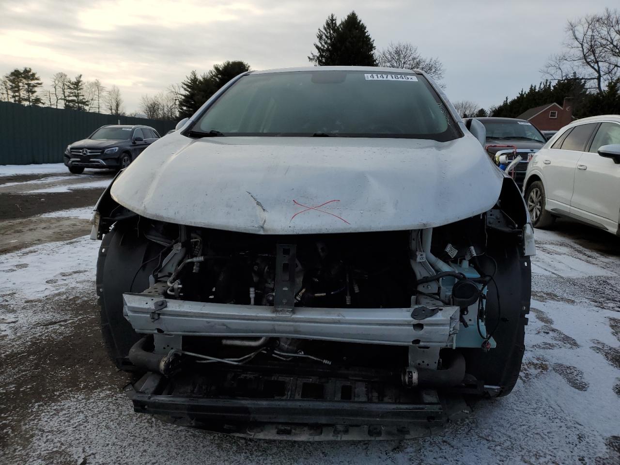 2020 Chevrolet Trax VIN KL7CJKSB3LB321170 Copart auction photo, front end / side damage thumbnail 5