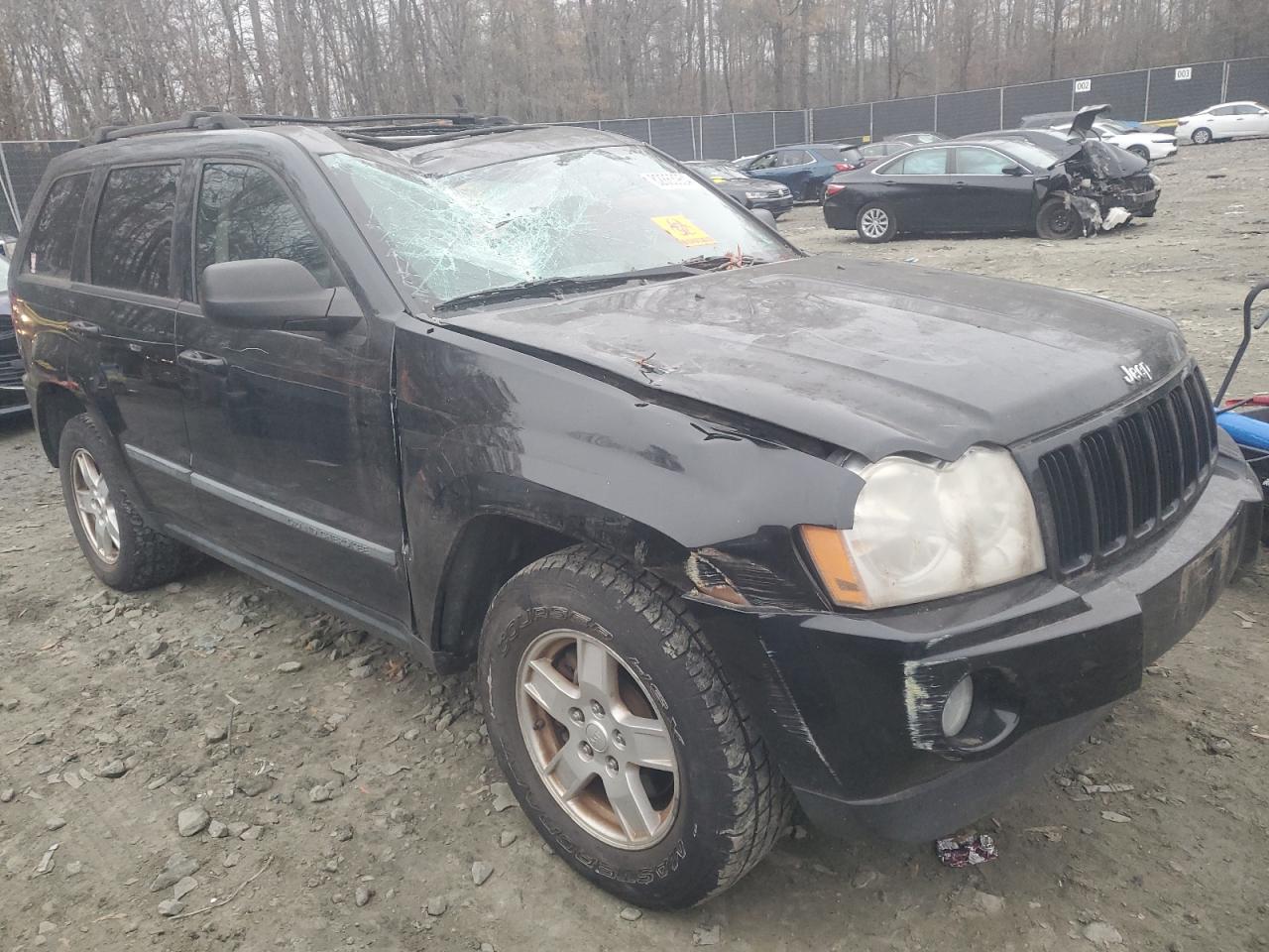 2007 Jeep Grand Cherokee VIN 1J8HR48P87C570895 Copart auction photo, all over damage thumbnail 4