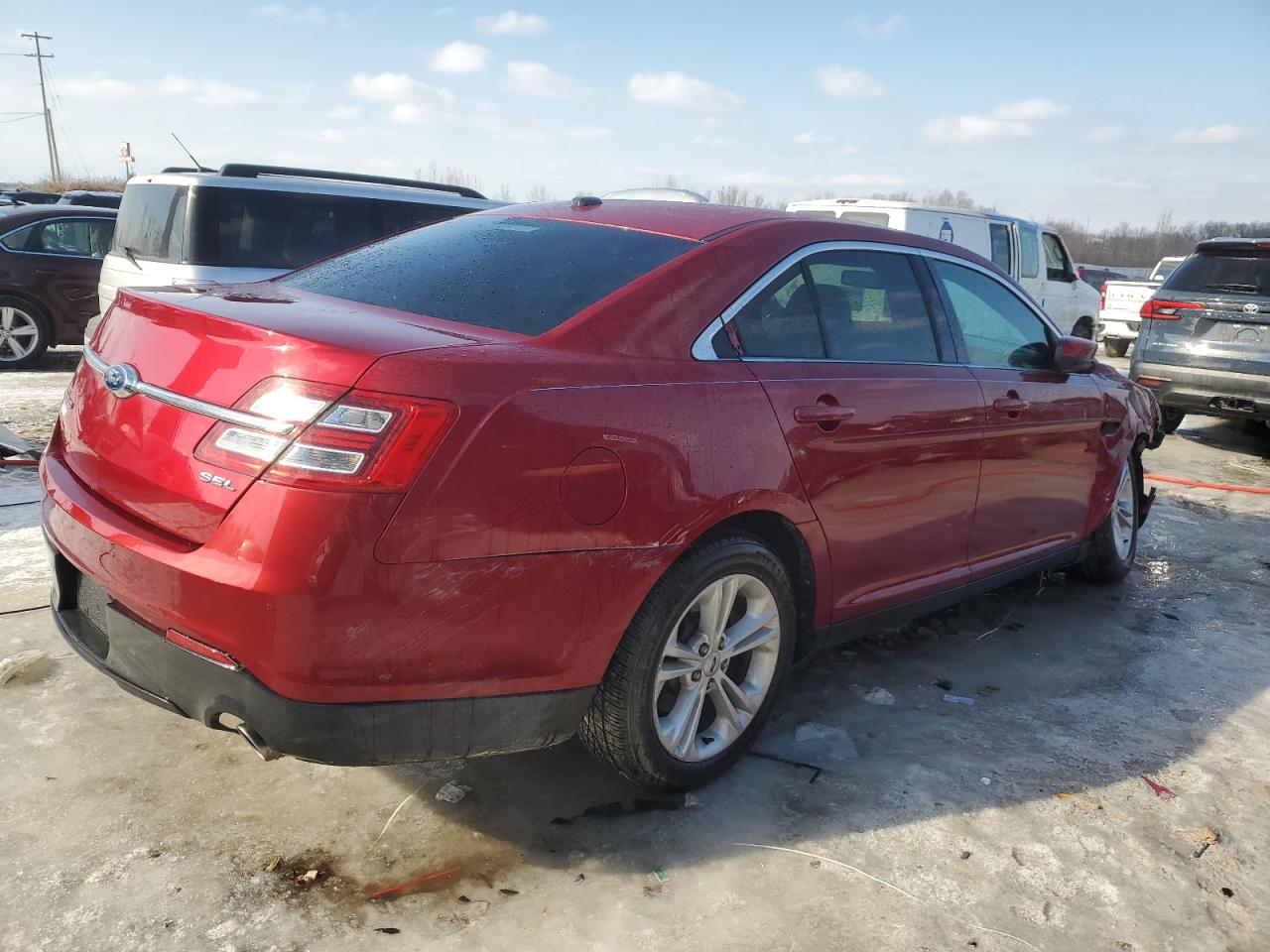 2014 Ford Taurus VIN 1FAHP2E80EG139722 Copart auction photo, front end damage thumbnail 3