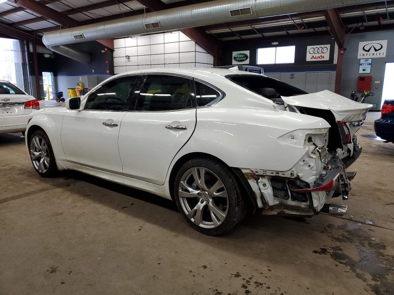 2013 Infiniti M VIN JN1BY1AR6DM600768 Copart auction photo, rear end / minor dent/scratches damage thumbnail 2