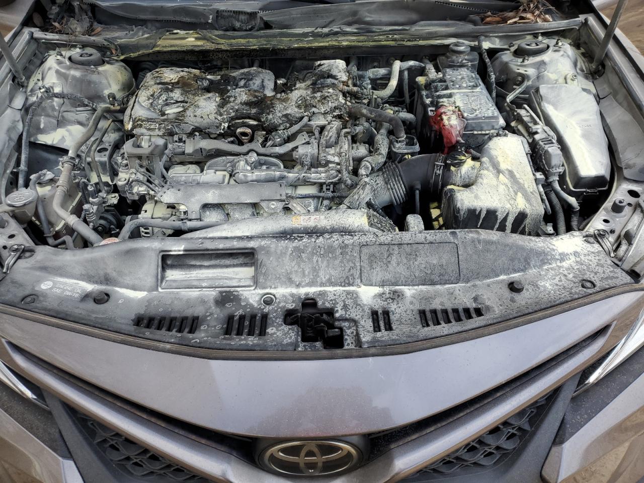 2018 Toyota Camry VIN 4T1B11HK6JU666786 Copart auction photo, front end / side damage thumbnail 12