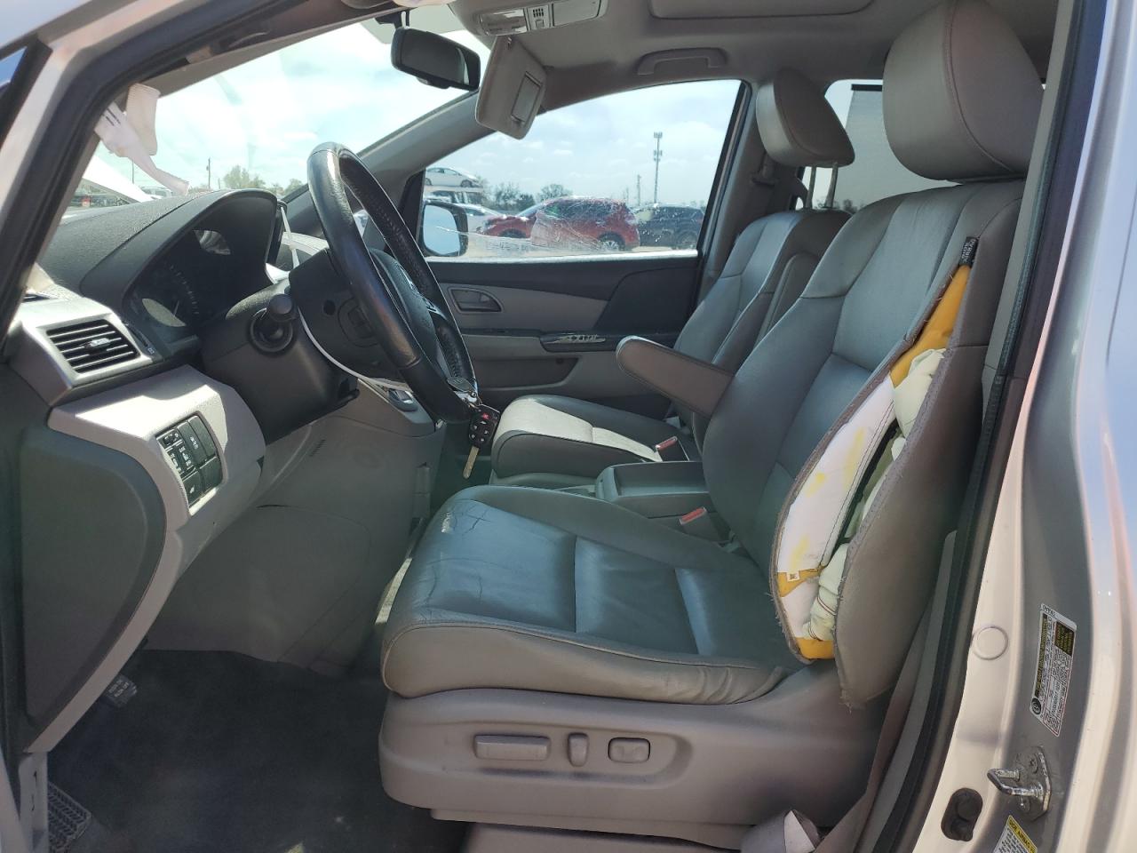 2013 Honda Odyssey VIN 5FNRL5H68DB077159 Copart auction photo, side / rear end damage thumbnail 7
