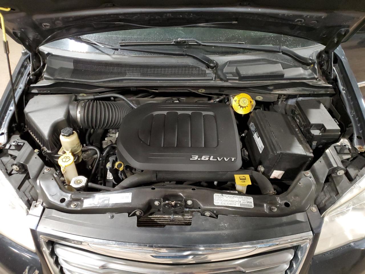 2013 Chrysler Town & Country VIN 2C4RC1BG1DR793318 Copart auction photo, front end / rear end damage thumbnail 12