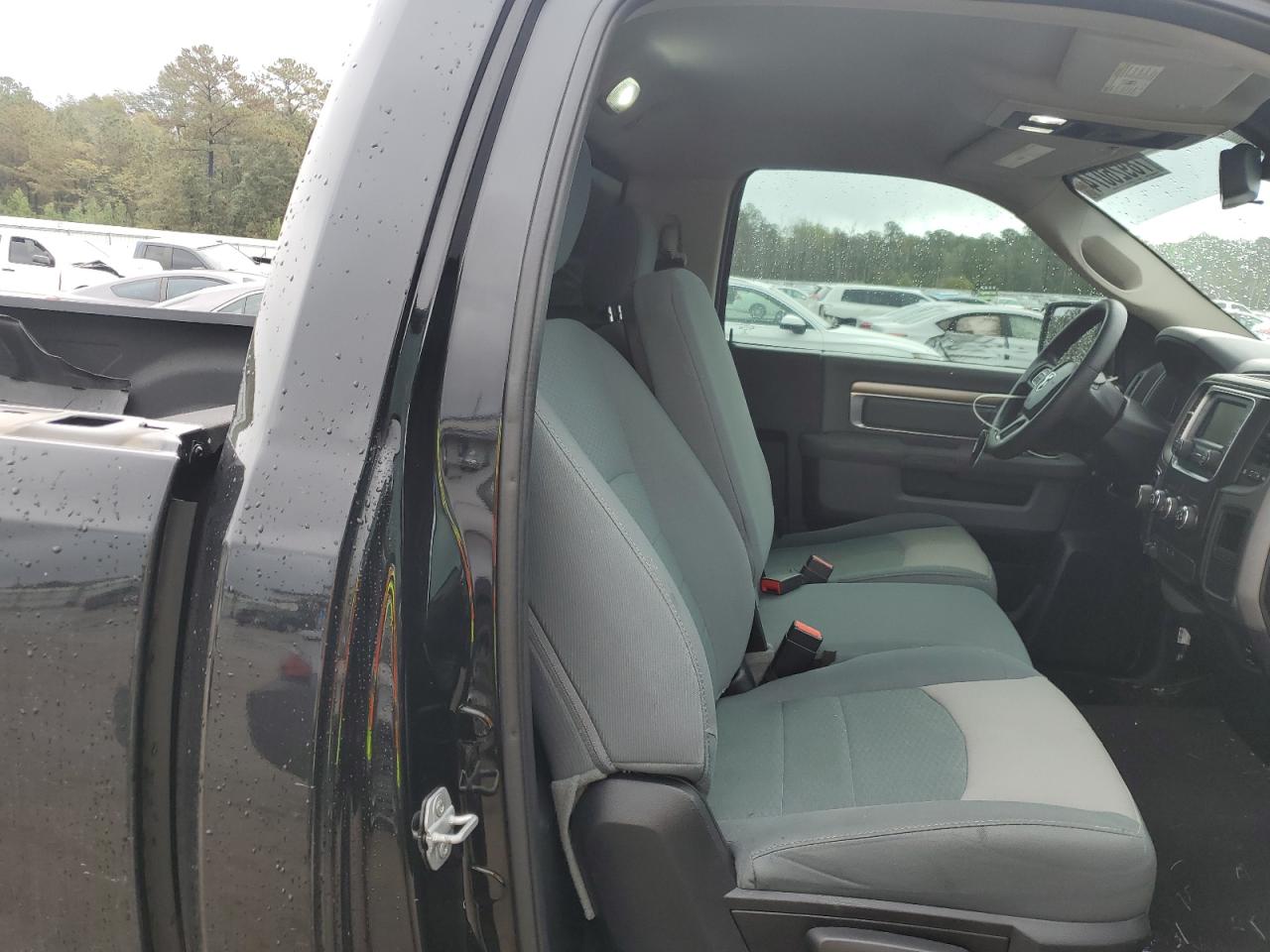 2015 RAM 1500 VIN 3C6JR6AT2FG517348 Copart auction photo, front end damage thumbnail 10