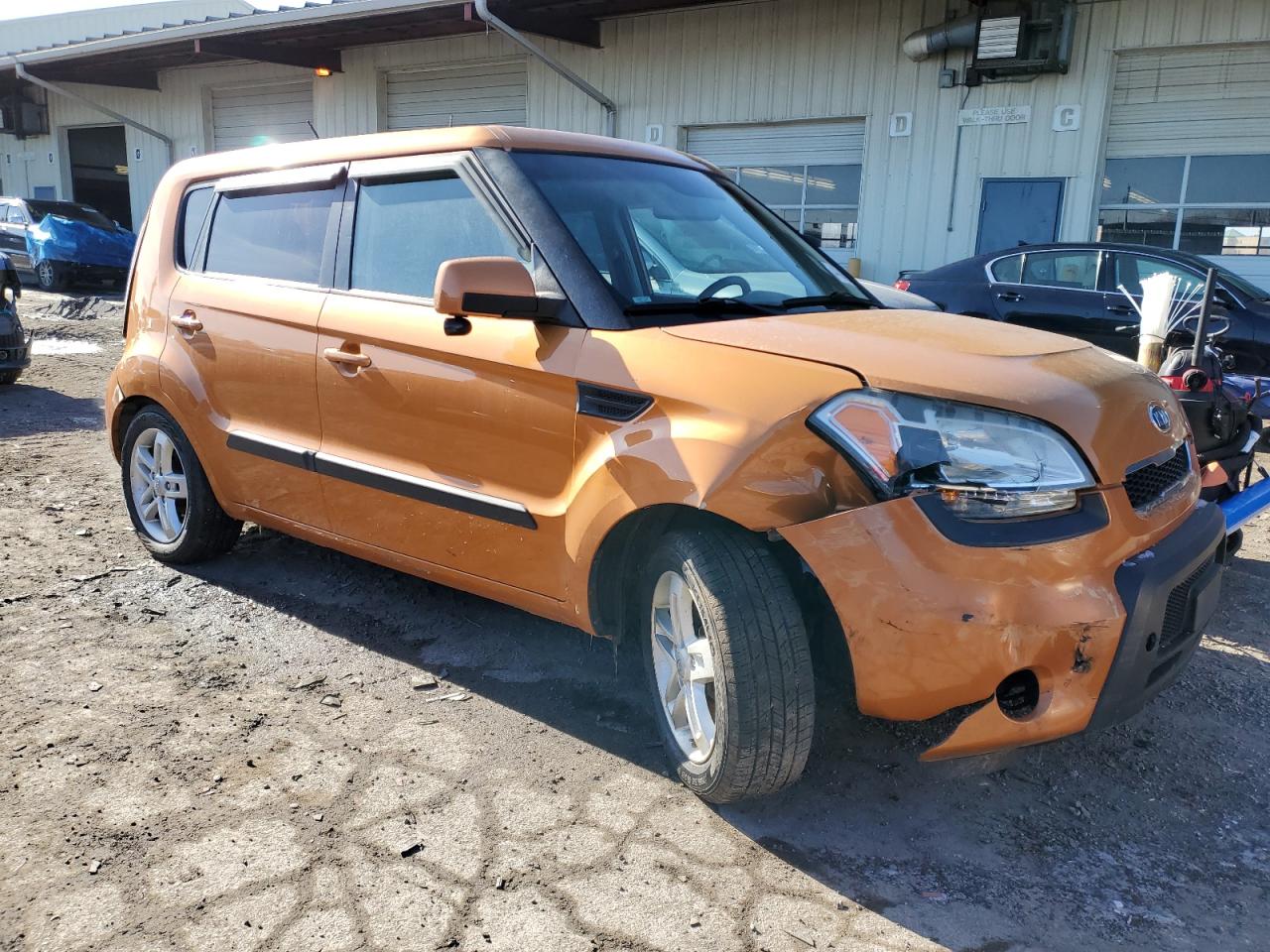2011 KIA Soul VIN KNDJT2A27B7309711 Copart auction photo, rear end / all over damage thumbnail 4