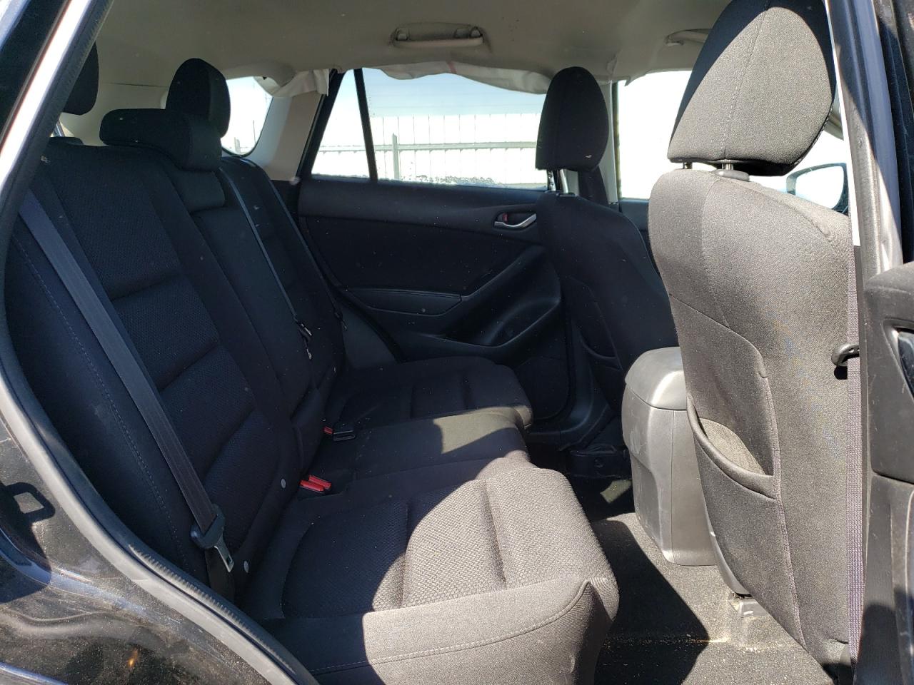 2016 Mazda CX-5 VIN JM3KE4CY1G0782670 Copart auction photo, undercarriage / hail damage thumbnail 11