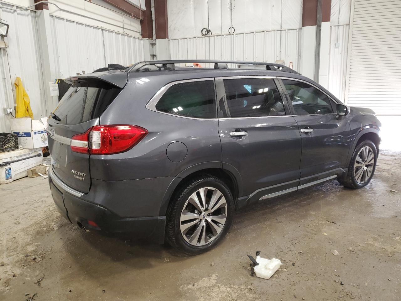 2021 Subaru Ascent VIN 4S4WMARDXM3436297 Copart auction photo, front end damage thumbnail 3