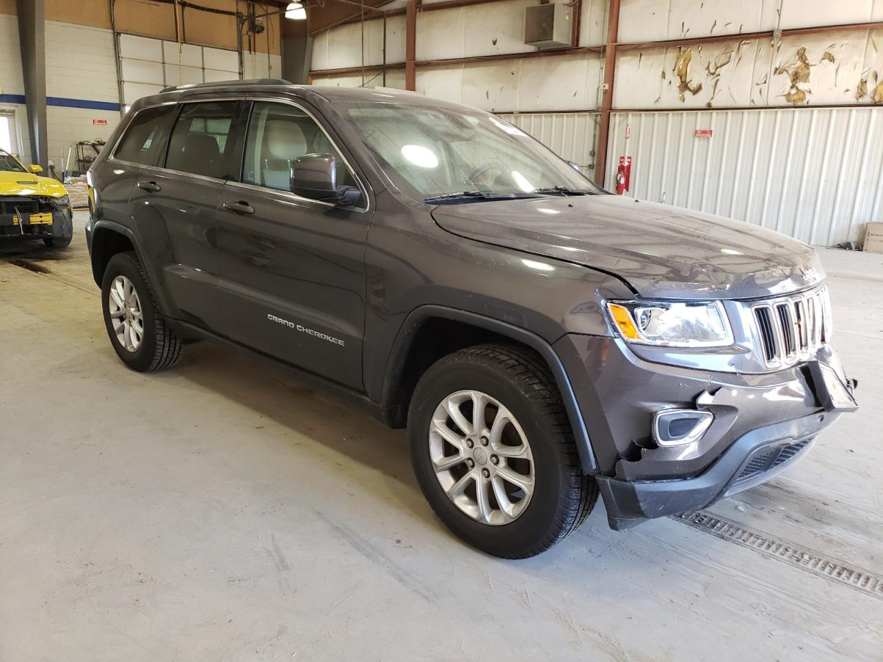 2015 Jeep Grand Cherokee VIN 1C4RJFAG2FC211629 Copart auction photo, front end damage thumbnail 4