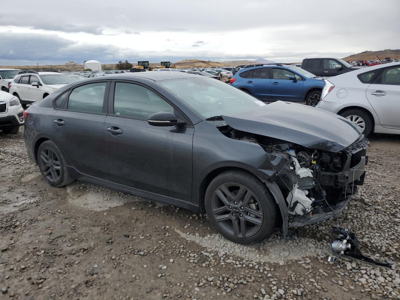 2020 KIA Forte VIN 3KPF34AD7LE256190 Copart auction photo, front end damage thumbnail 4