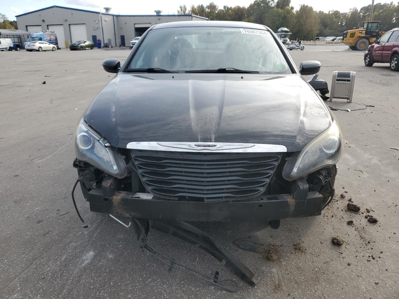 2013 Chrysler 200 VIN 1C3CCBBB7DN614961 Copart auction photo, front end damage thumbnail 5