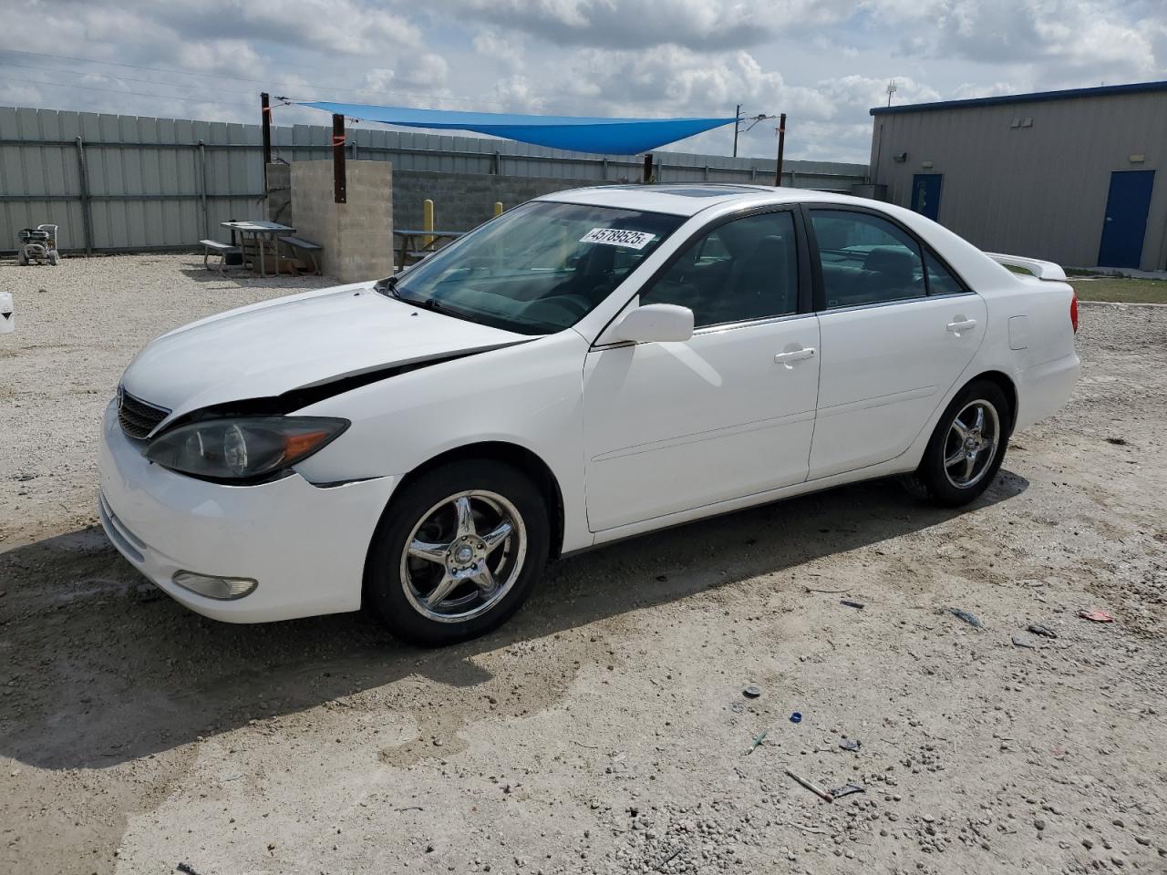 2002 Toyota Camry VIN JTDBE32K520037624