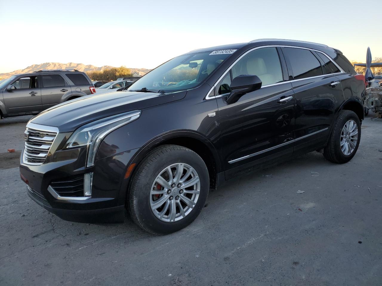 2018 Cadillac XT5 VIN 1GYKNARS9JZ114185