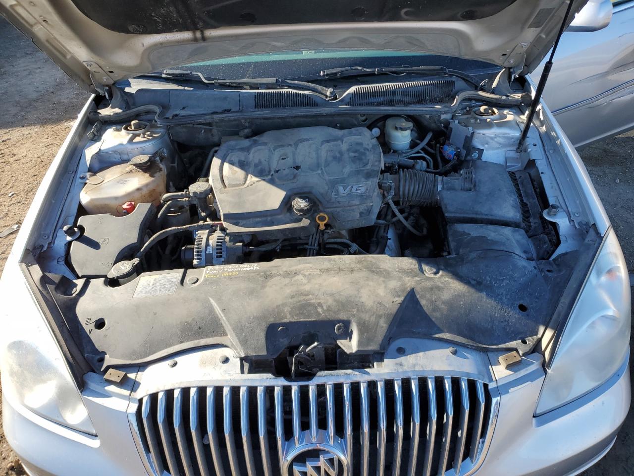 2011 Buick Lucerne VIN 1G4HC5EM2BU132218 Copart auction photo, side / hail damage thumbnail 11