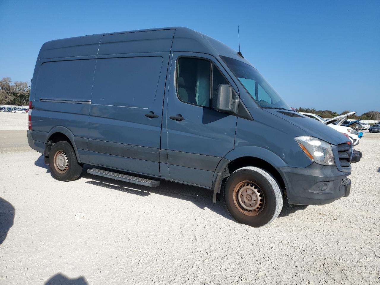 2018 Mercedes-Benz Sprinter VIN WD3PE7CD9JP622932 Copart auction photo, water/flood damage thumbnail 4