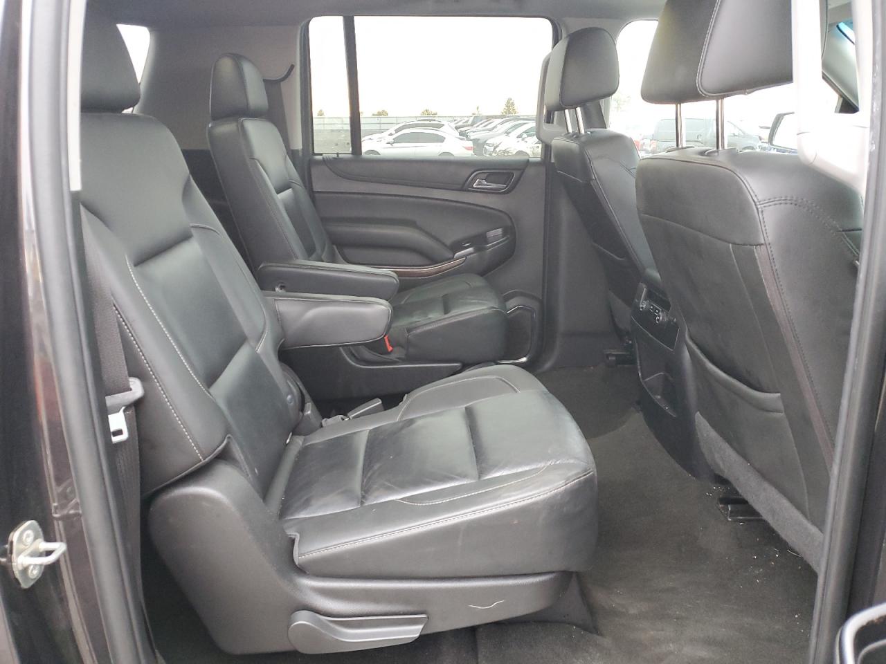 2018 Chevrolet Suburban VIN 1GNSKHKC0JR383130 Copart auction photo, front end damage thumbnail 11