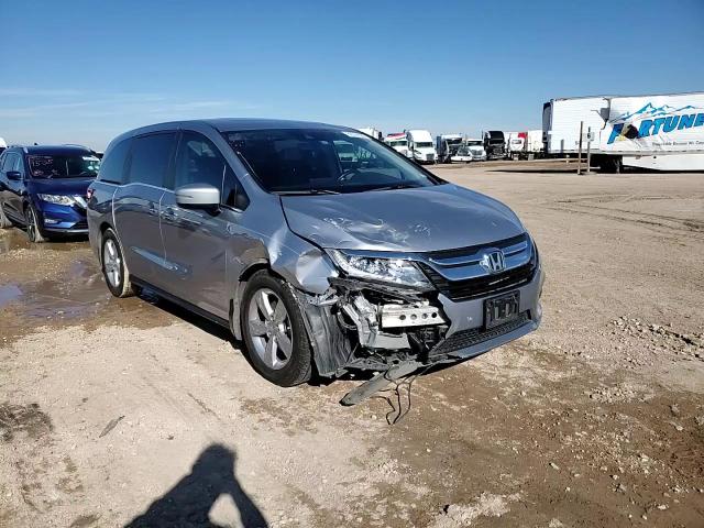 2020 Honda Odyssey VIN 5FNRL6H73LB058046 Copart auction photo, front end / minor dent/scratches damage thumbnail 12