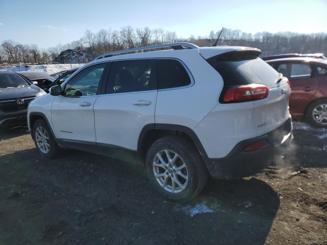 2016 Jeep Grand Cherokee VIN 1C4PJMCB2GW215239 Copart auction photo, front end damage thumbnail 2