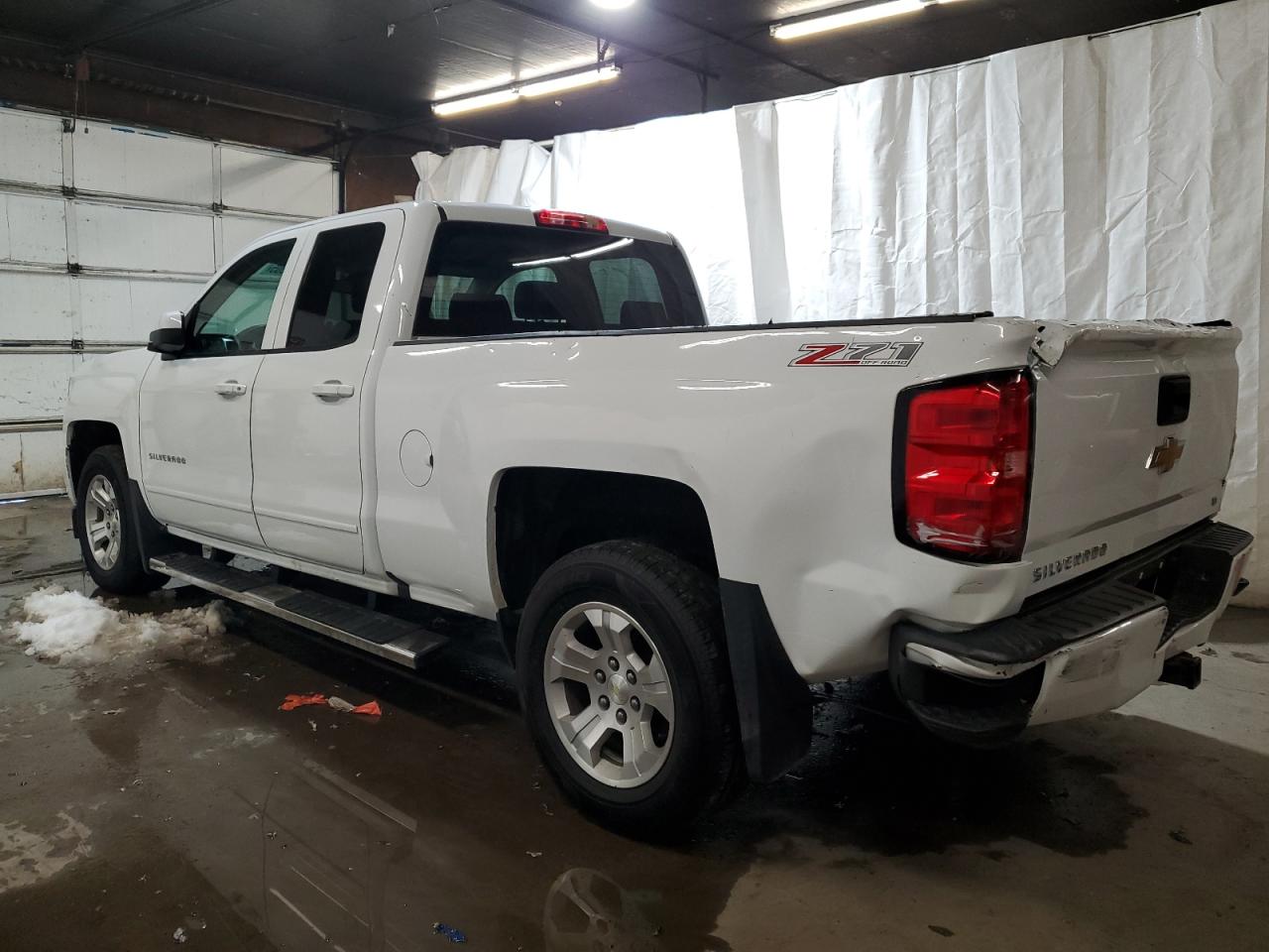 2017 Chevrolet Silverado VIN 1GCVKREC6HZ199473 Copart auction photo, normal wear damage thumbnail 2