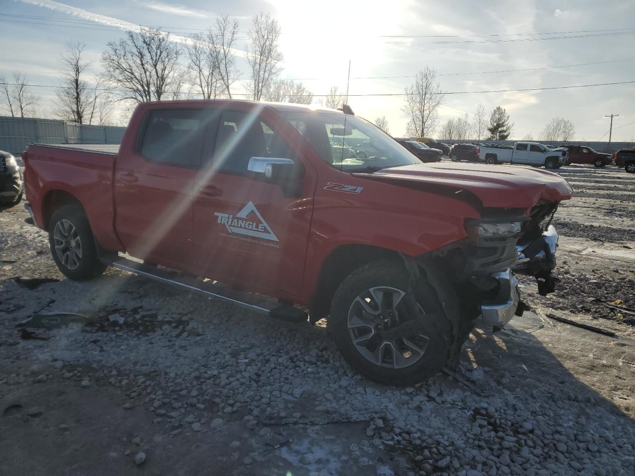 2021 Chevrolet Silverado VIN 1GCUYDED6MZ111098 Copart auction photo, front end damage thumbnail 4