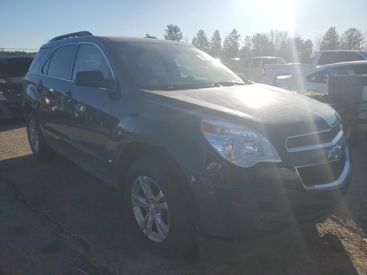 2015 Chevrolet Equinox VIN 2GNALBEK7F6222821 Copart auction photo, minor dent/scratches damage thumbnail 4