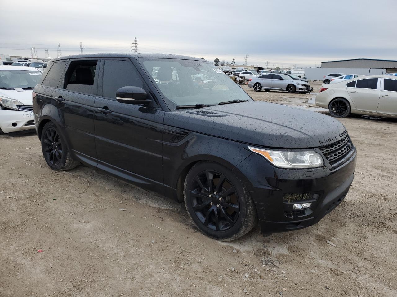 2015 Land Rover Range Rover VIN SALWR2VF6FA602132 Copart auction photo, water/flood / minor dent/scratches damage thumbnail 4