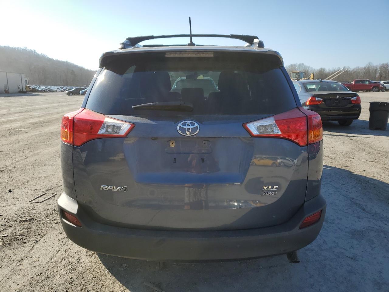 2014 Toyota RAV 4 VIN 2T3RFREV0EW147274 Copart auction photo, front end damage thumbnail 6